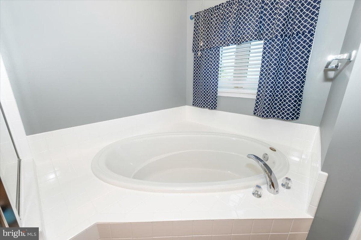 7 Afton Court photo 49
