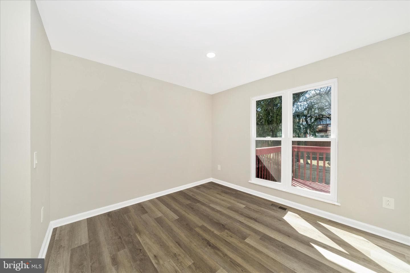 1848 Murdock Court photo 17