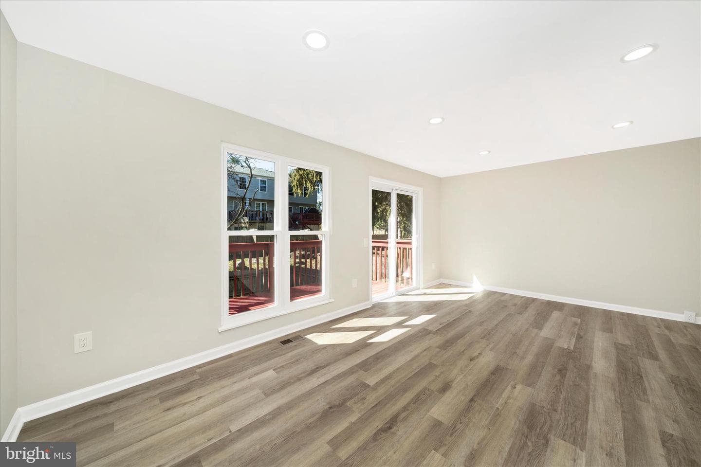 1848 Murdock Court photo 19