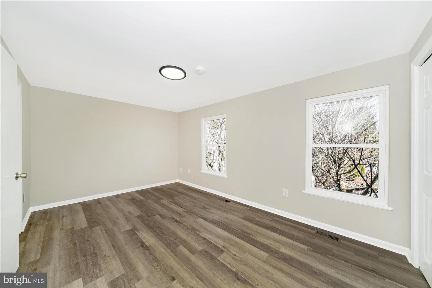 1848 Murdock Court photo 23