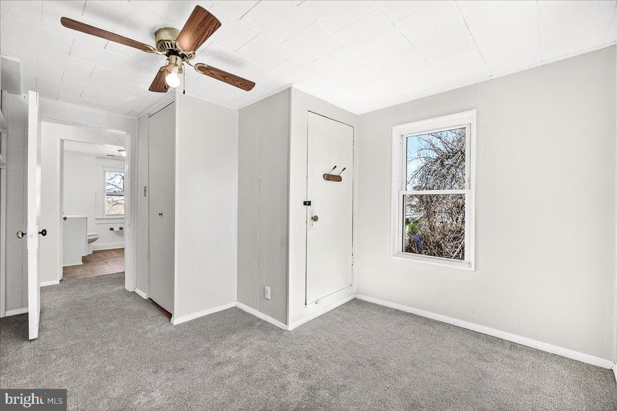 801 N Maple Avenue photo 25