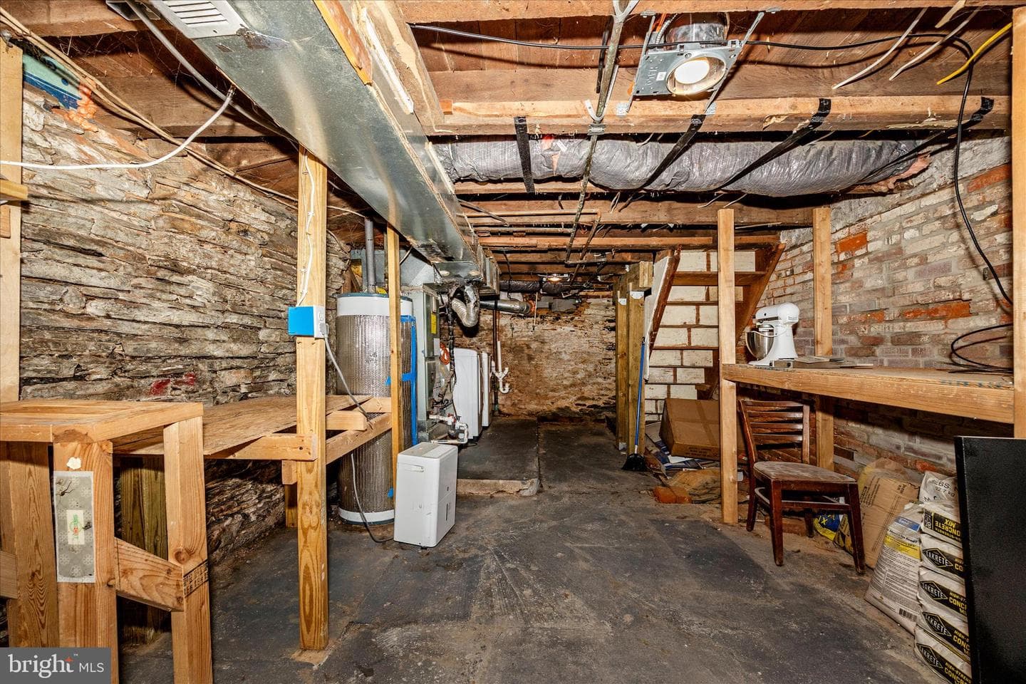 467 W South Street photo 34