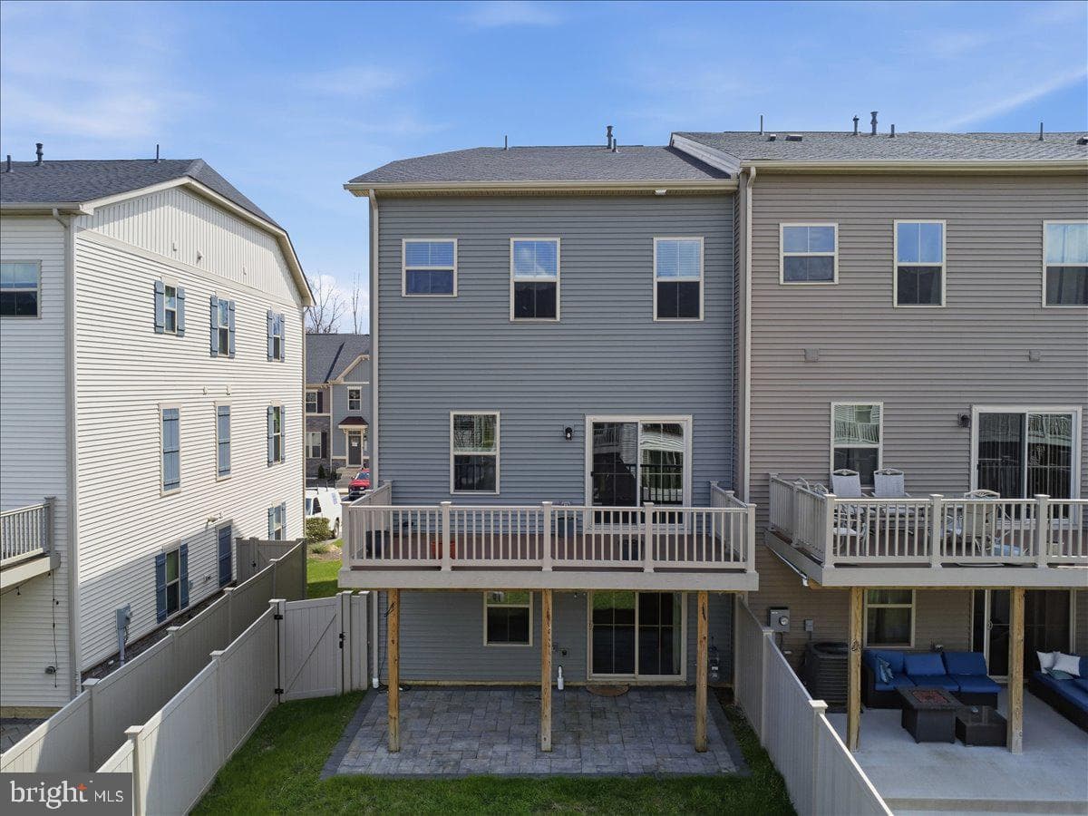 5920 Pecking Stone Street photo 34