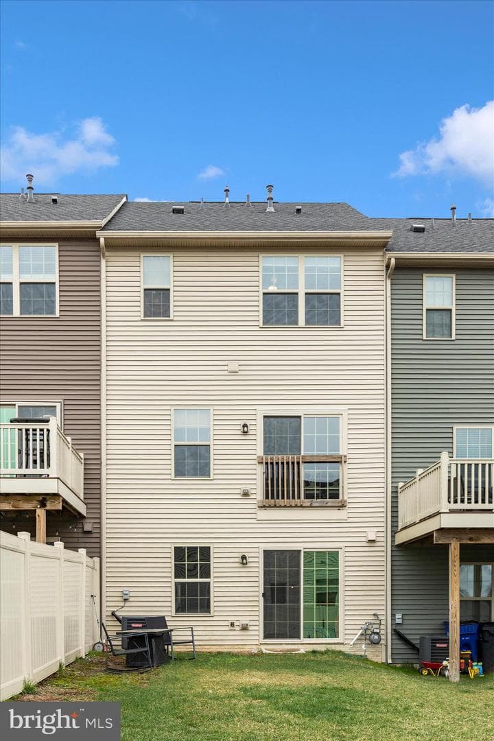 10704 Lamoka Lane photo 39