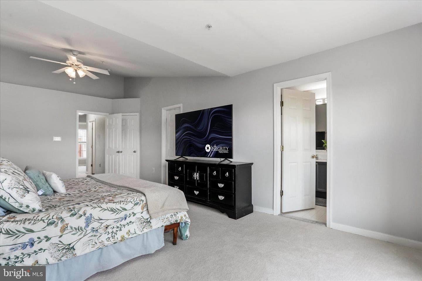 2544 Emerson Drive photo 14