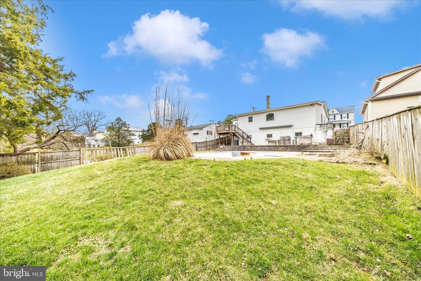 411 9th Avenue photo 47