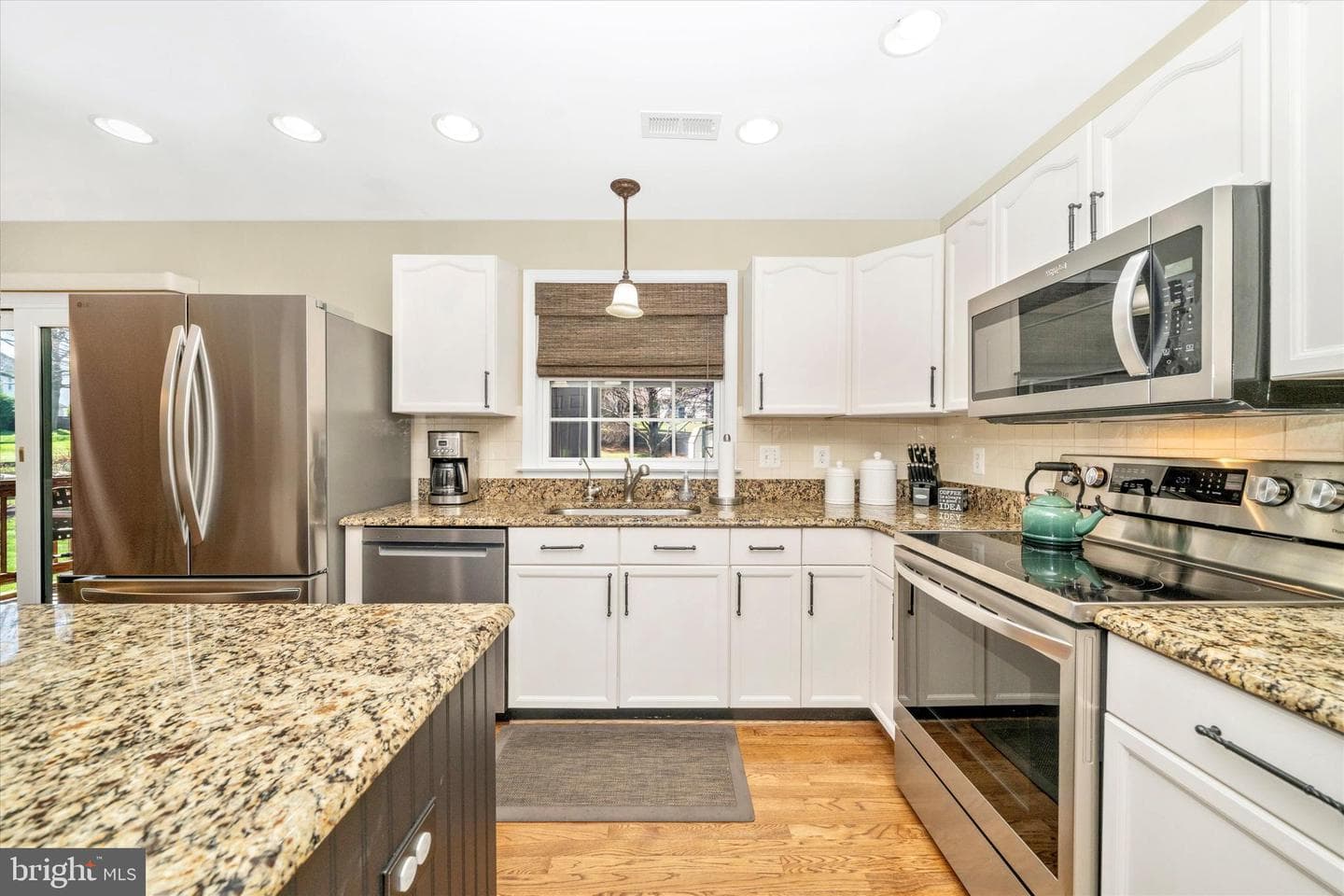 8321 Jordan Valley Way photo 11