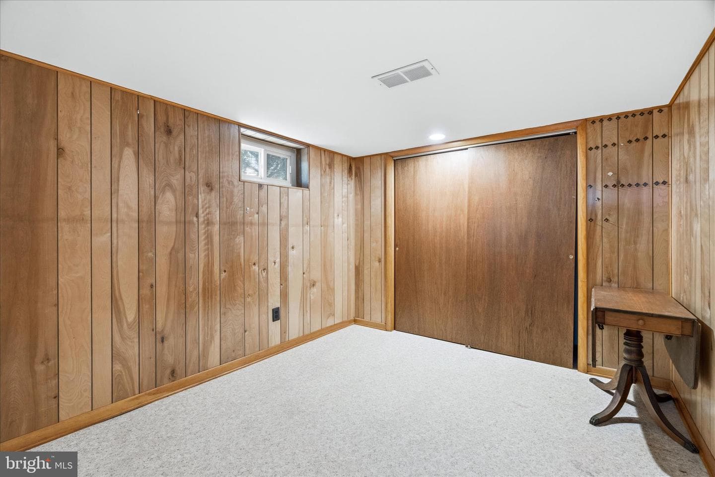 615 Taney Avenue photo 30