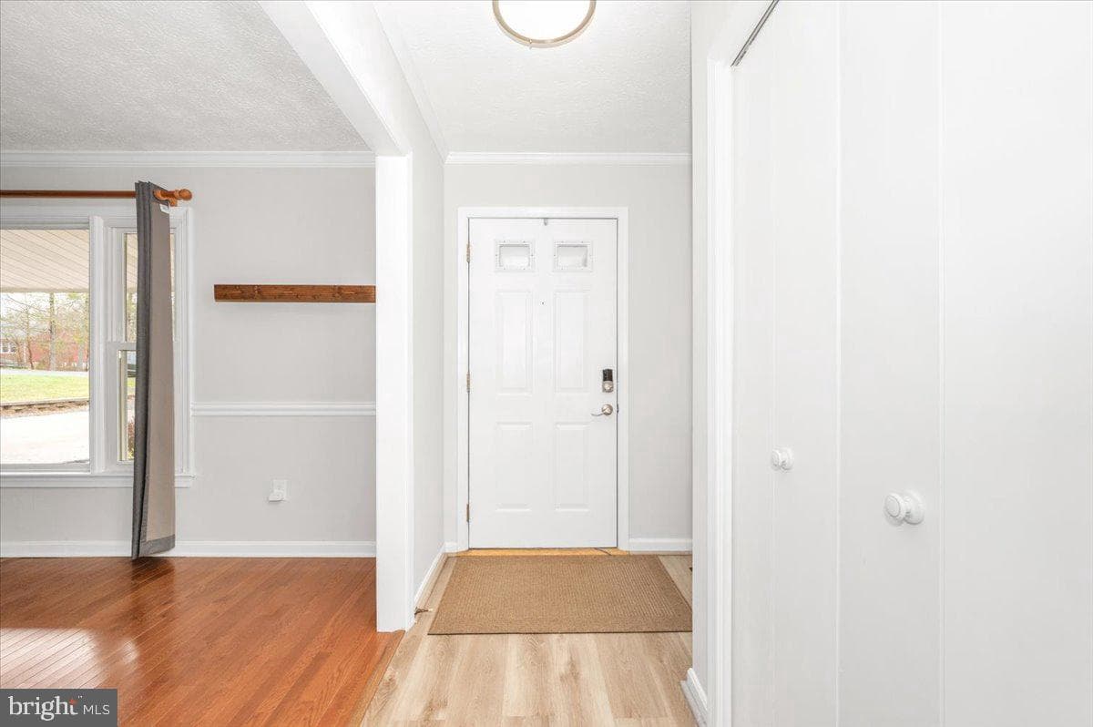 4984 Linganore View Drive photo 4