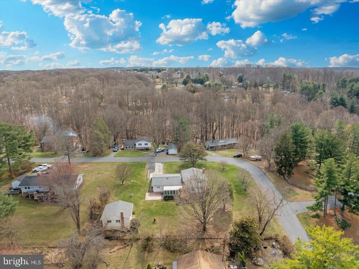 4984 Linganore View Drive photo 59