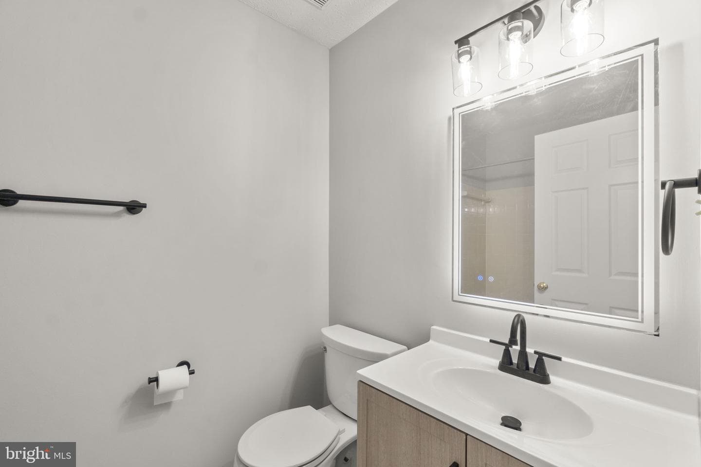 617 Himes Avenue #vi110 photo 22