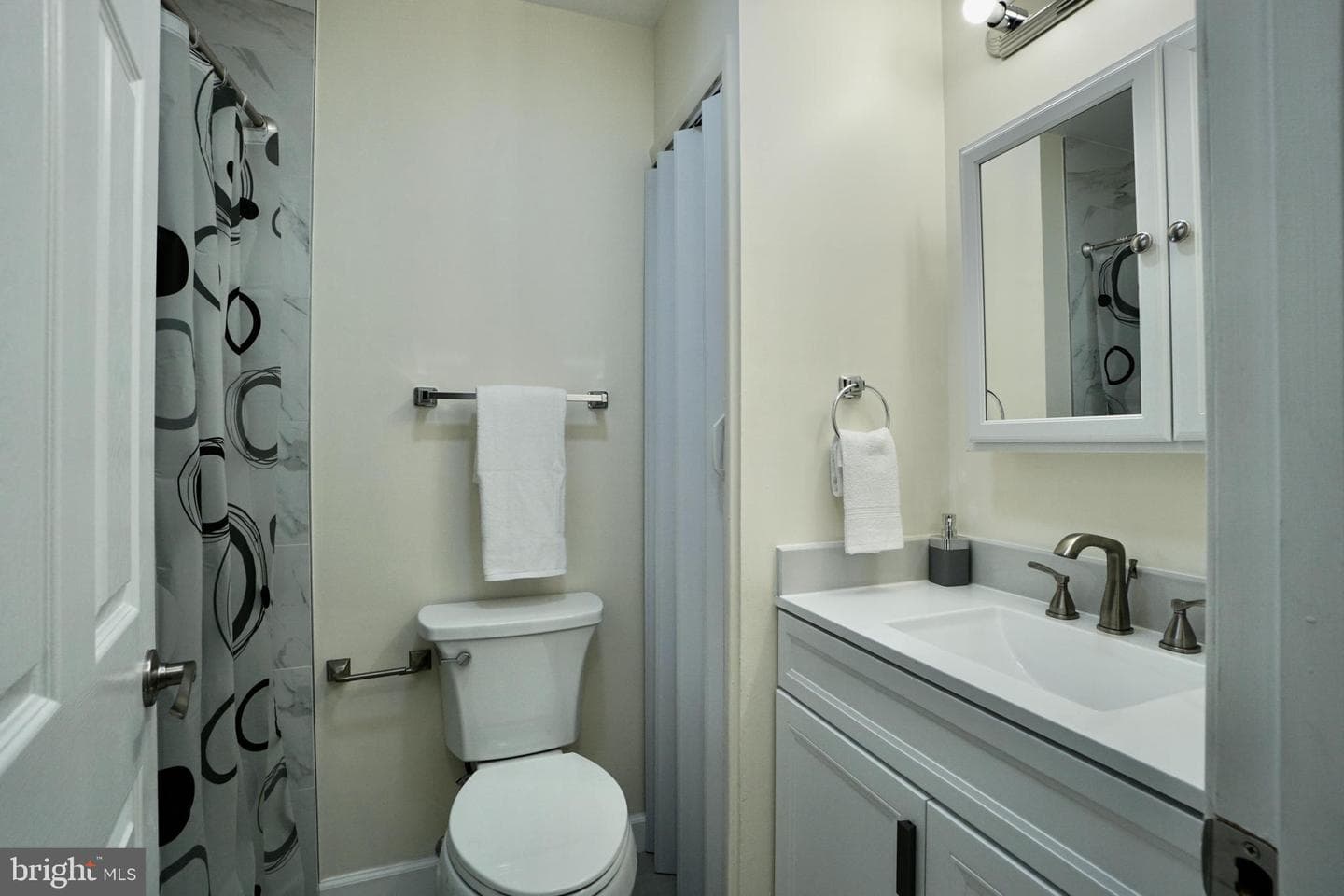 5804 Lantana Circle photo 9