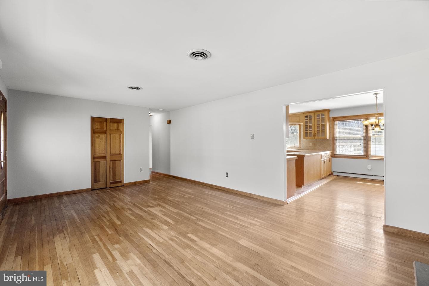7203 Peekskill Drive photo 8