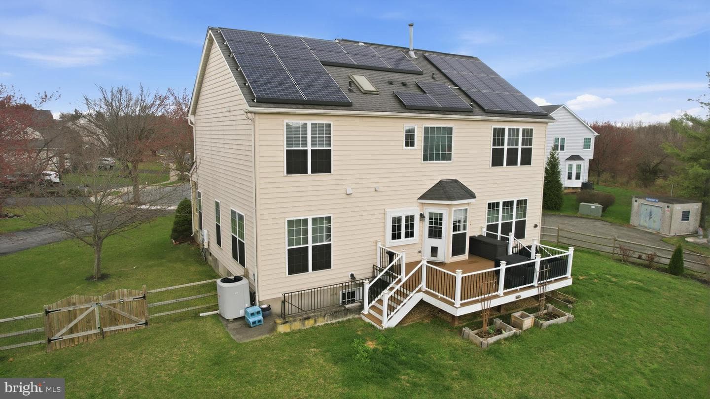 1707 Dearbought Court photo 10