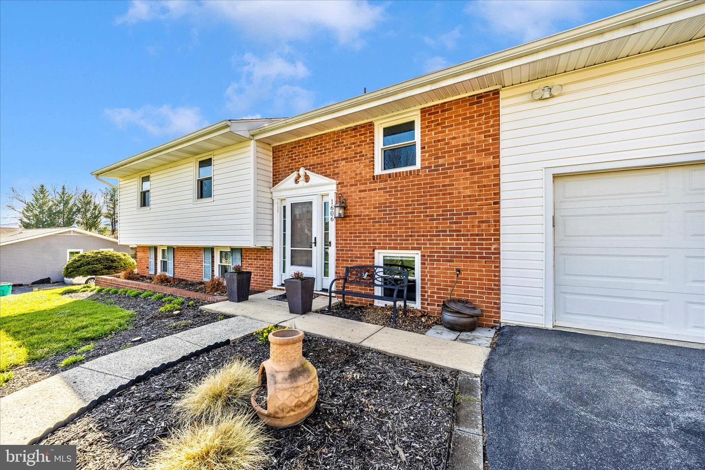 1606 Wise Road photo 52