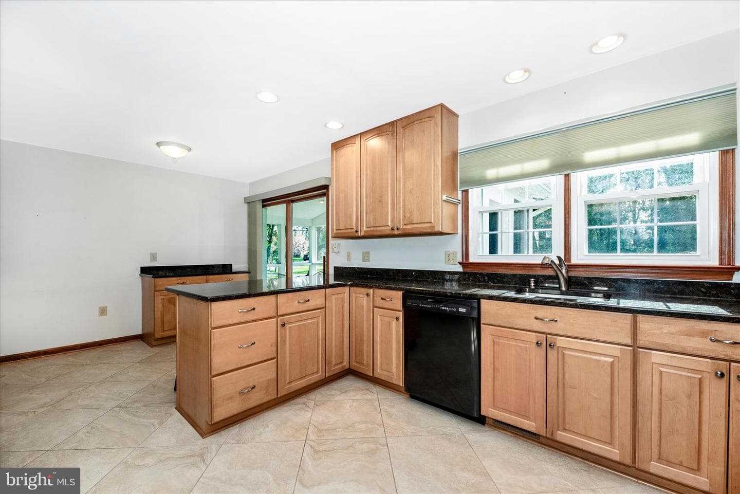 8234 Glendale Drive photo 26