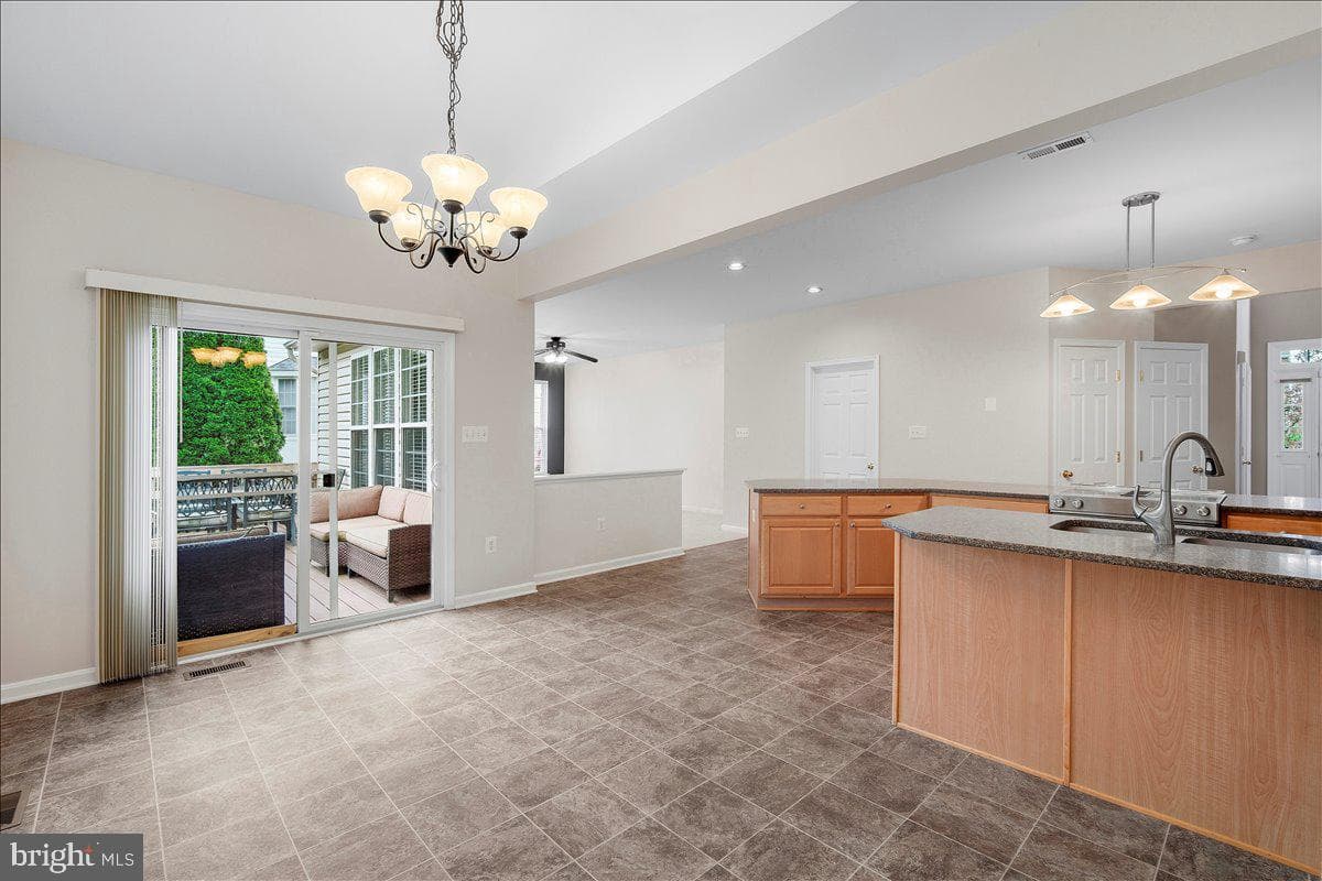 5902 Union Ridge Drive photo 8