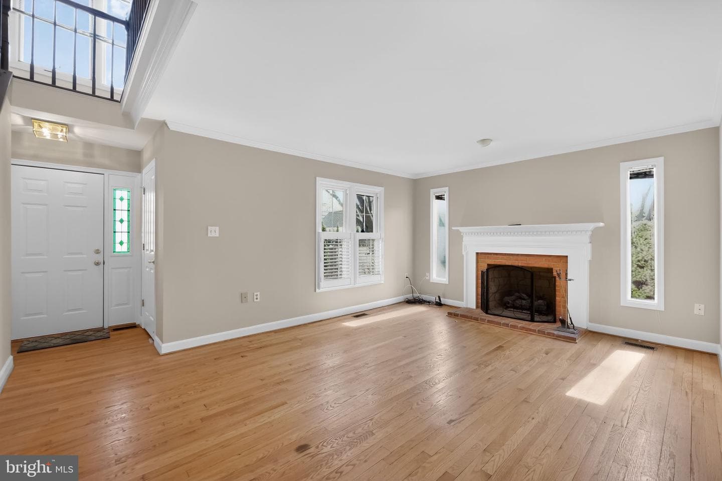 825 Dunbrooke Court photo 7