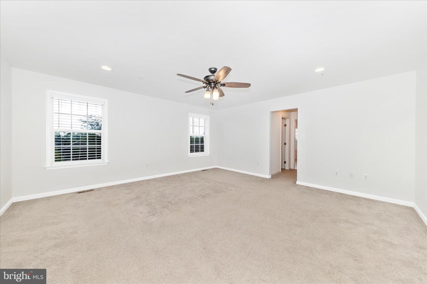 1710 Trotter Street photo 18