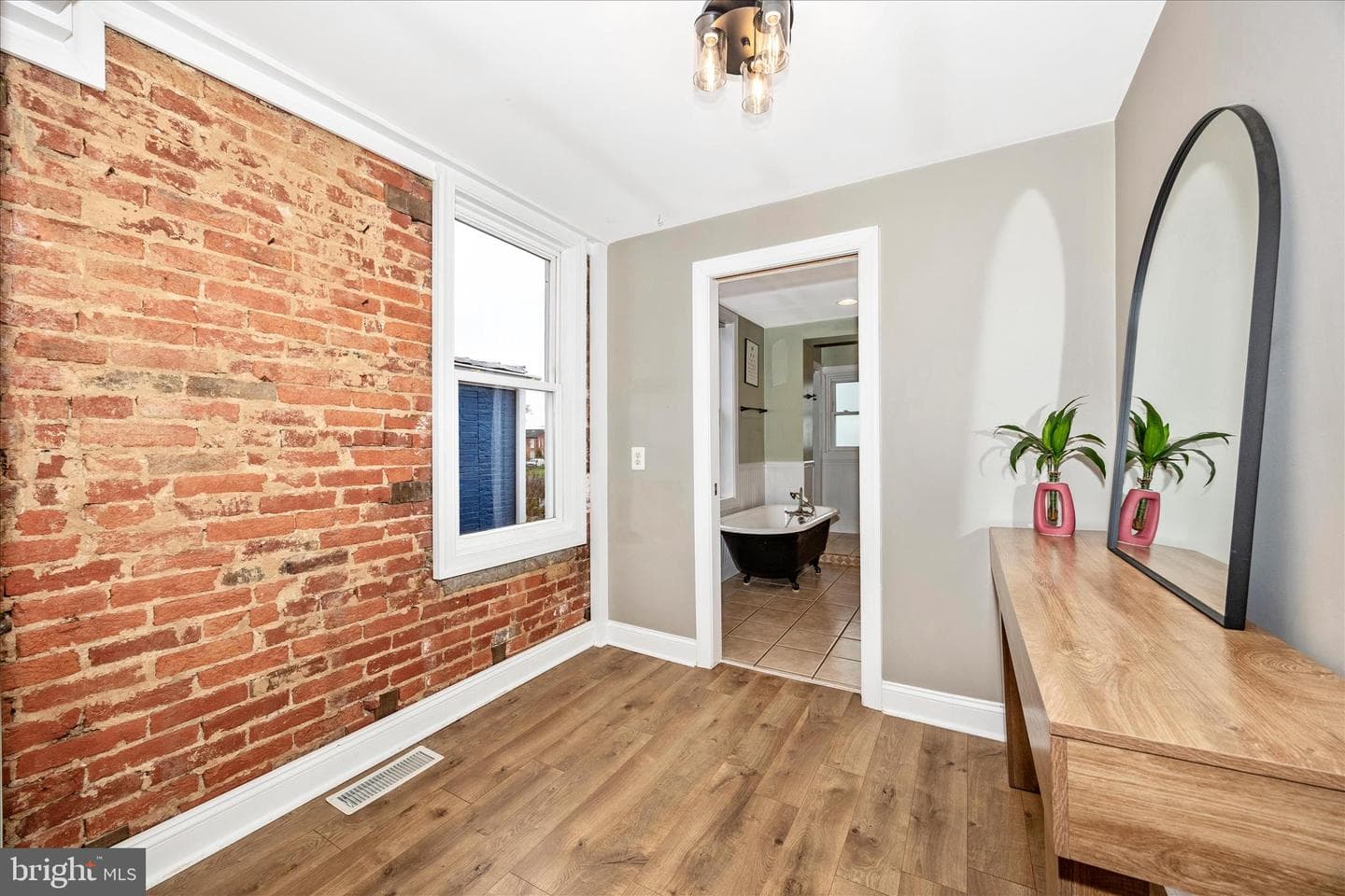 18 1/2 N Wisner Street photo 17