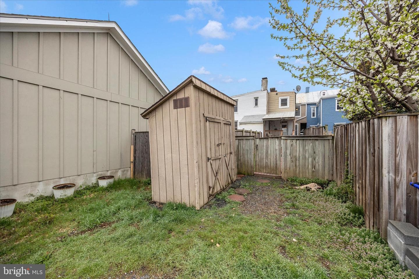 18 1/2 N Wisner Street photo 37