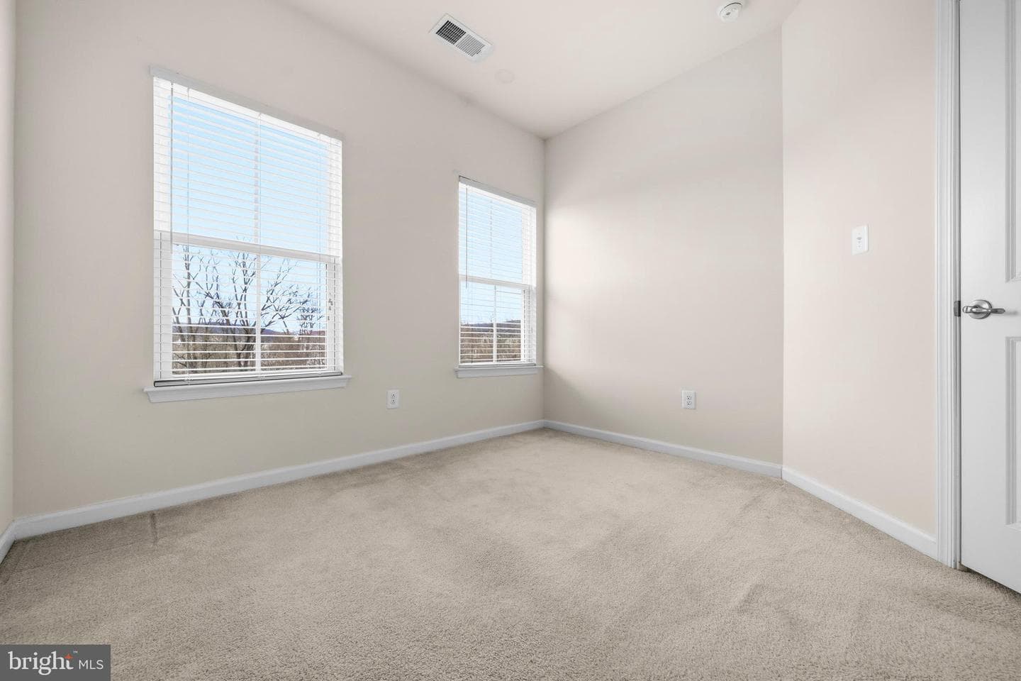 617 Potomac View Parkway photo 17