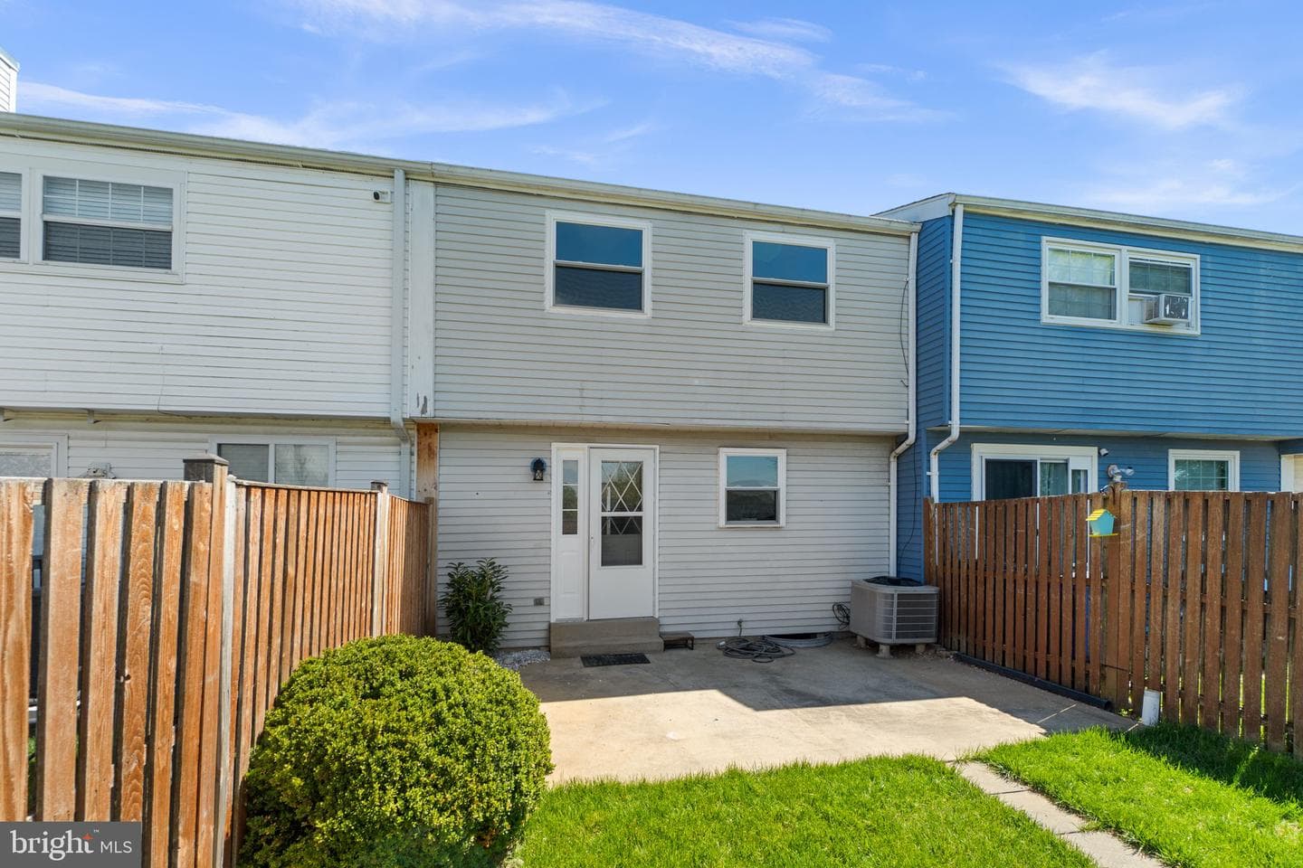 1715 Country Court photo 26