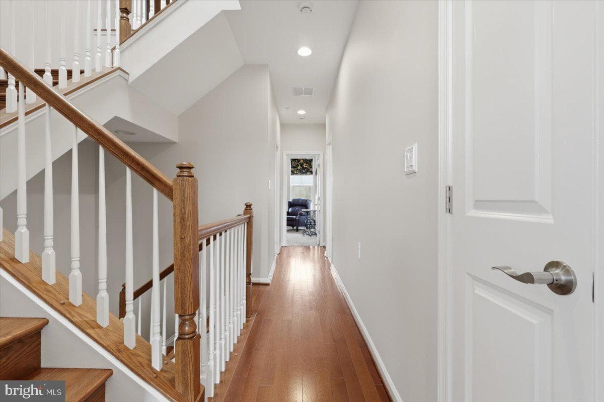 10909 Divot Court photo 23