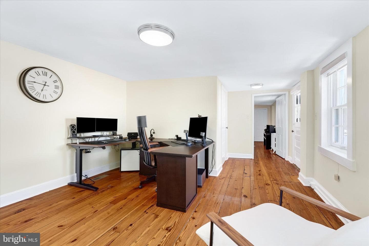 225 E 2nd Street photo 62