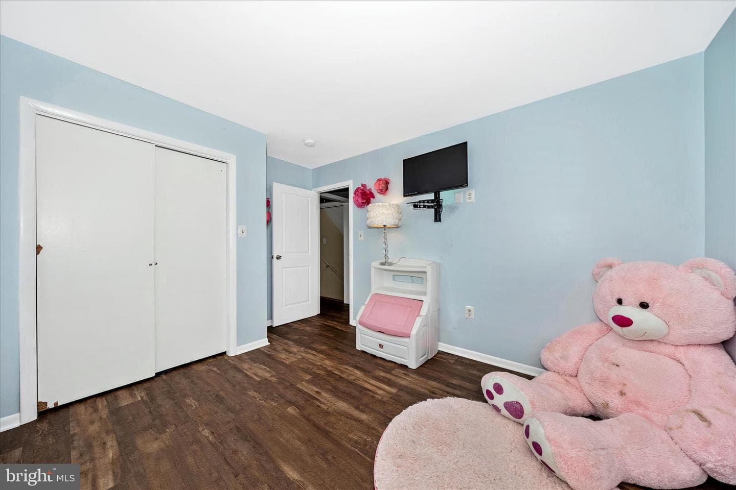 814 2nd Avenue photo 23