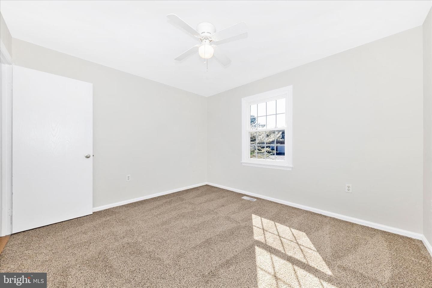 8211 Winter Snow Court photo 23