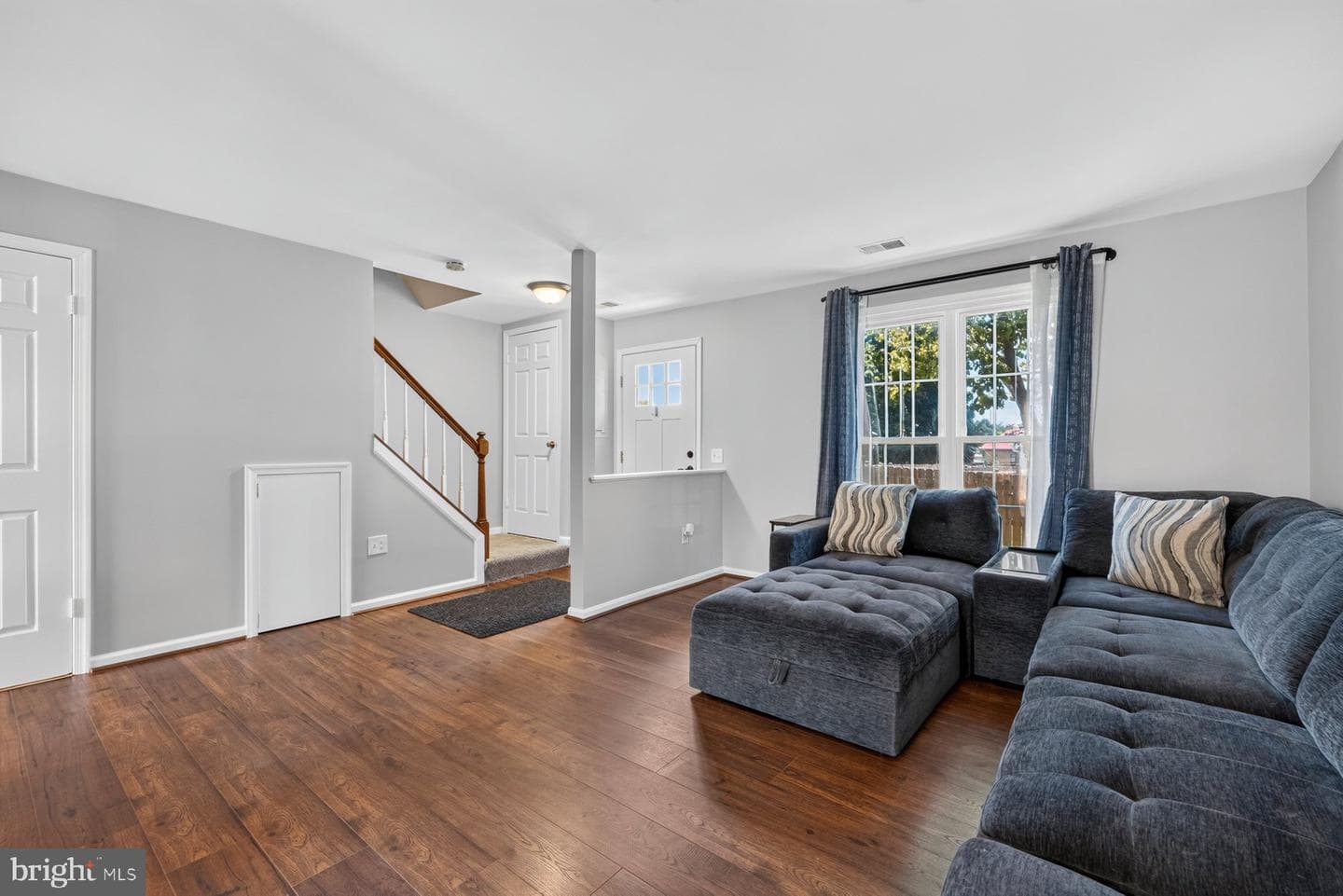 5733 Sunset View Lane photo 7