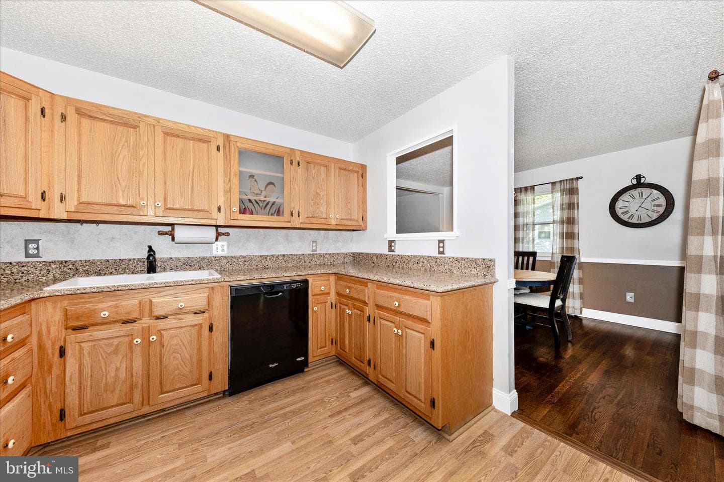 3895 Gibbons Road photo 15