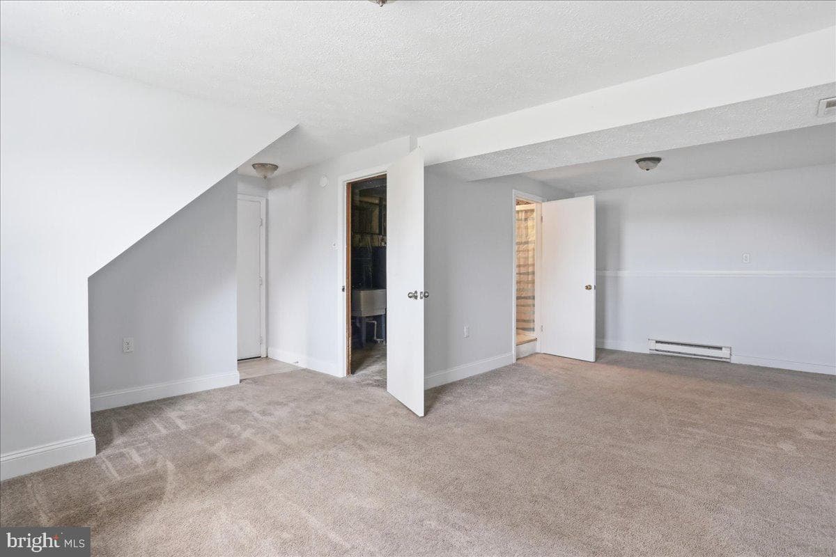 215 Challedon Drive photo 20
