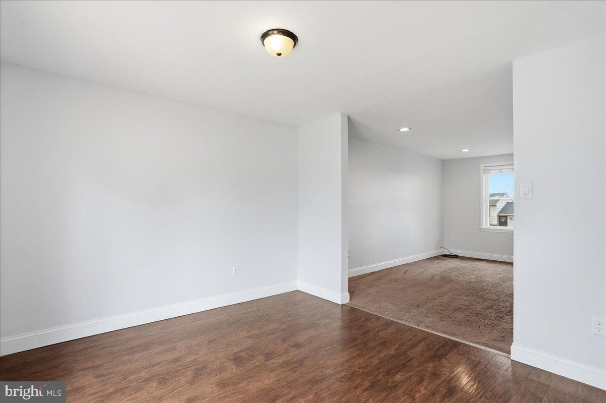 215 Challedon Drive photo 9