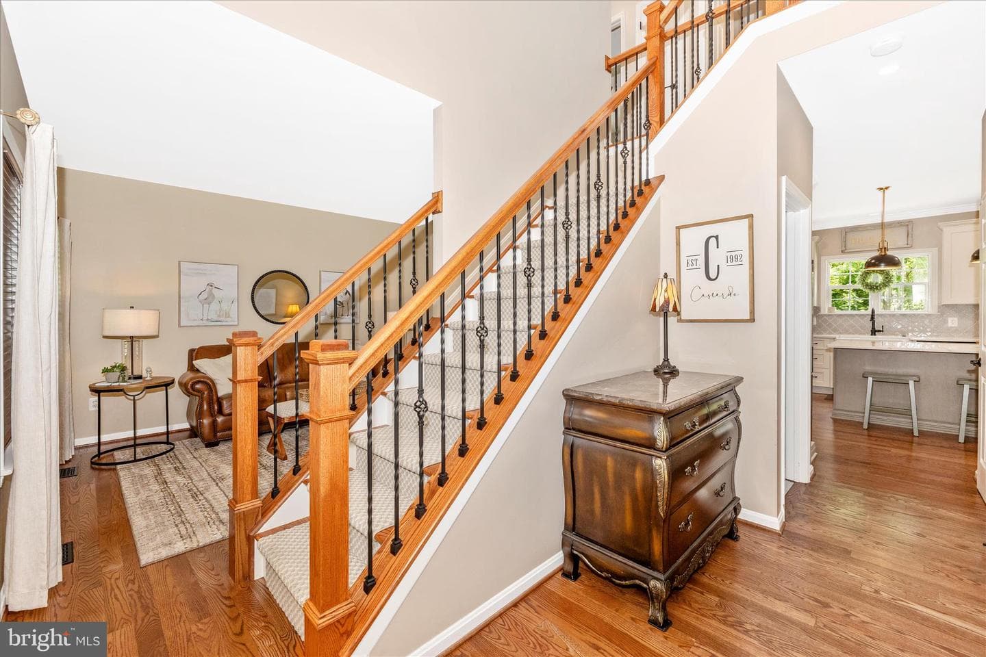 402 Leafy Hollow photo 5