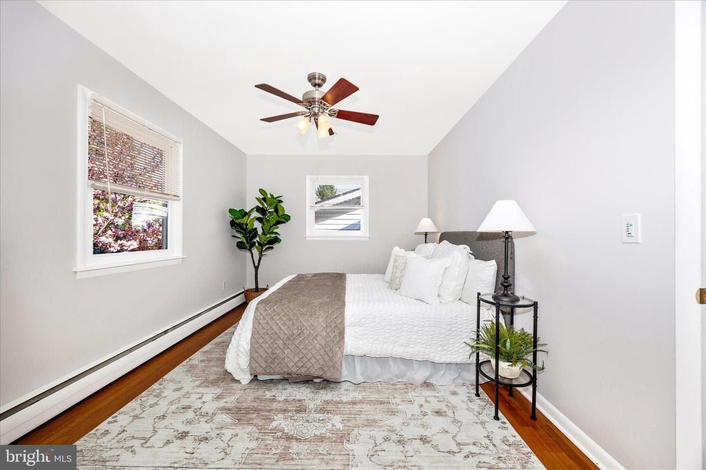 504 Valley Street photo 22