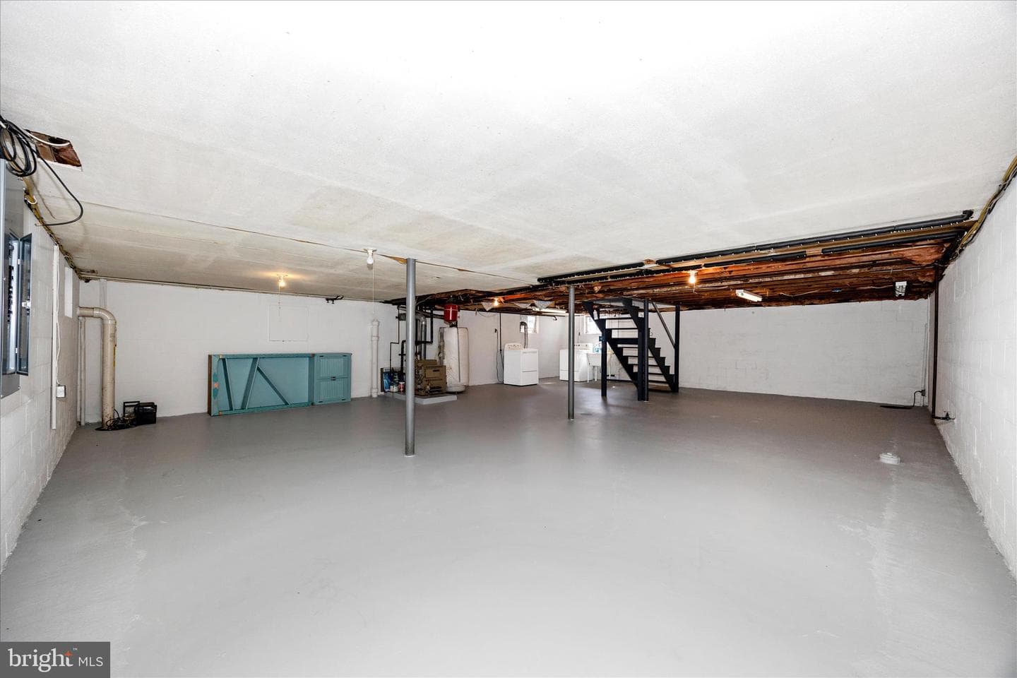 504 Valley Street photo 31