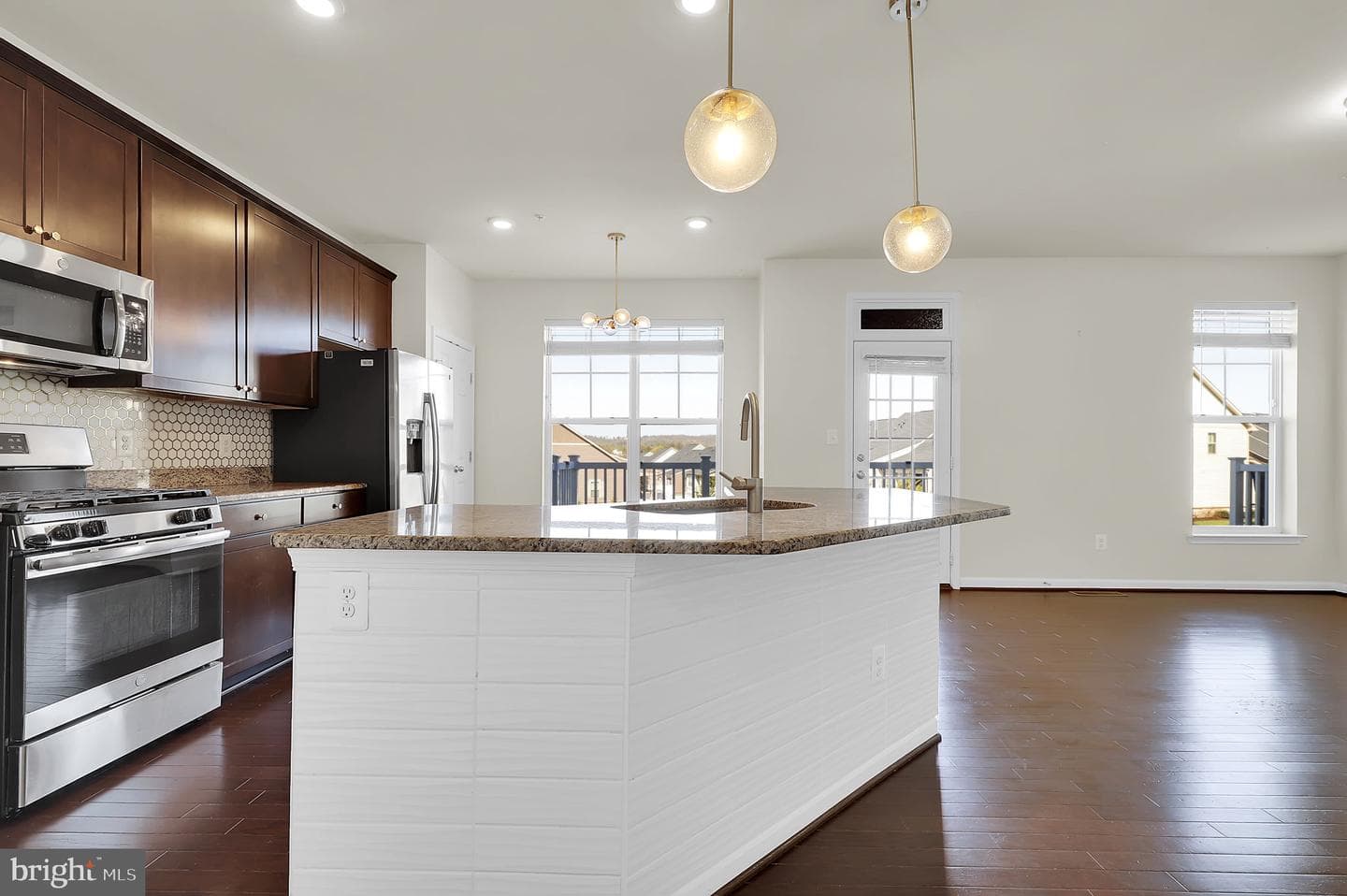 5906 Krantz Drive photo 3