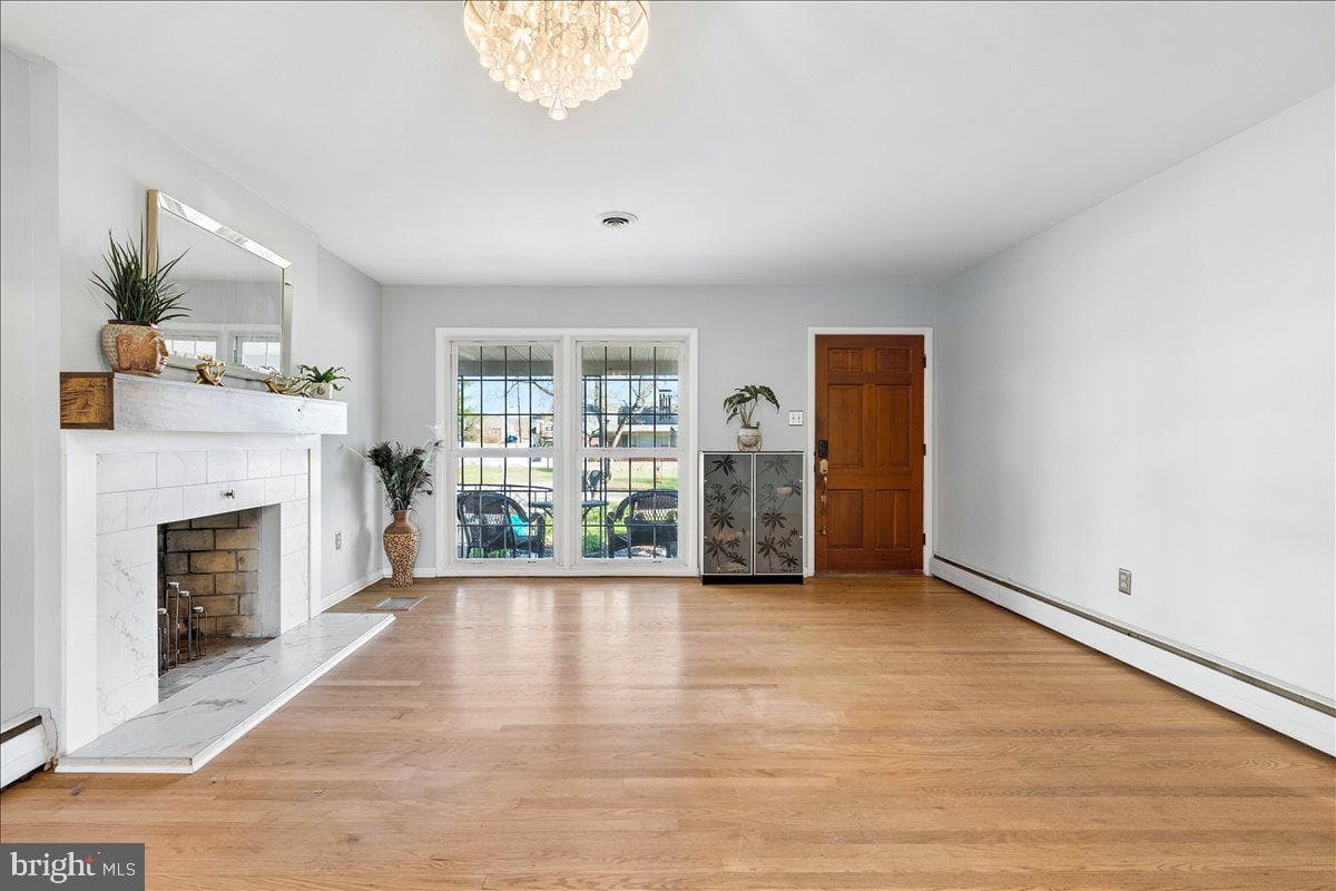 33 Fox Rock Drive photo 5