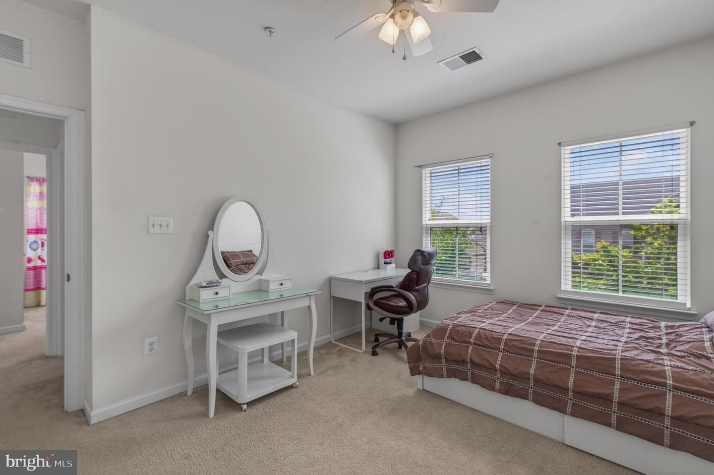 1423 Village Green Way photo 39