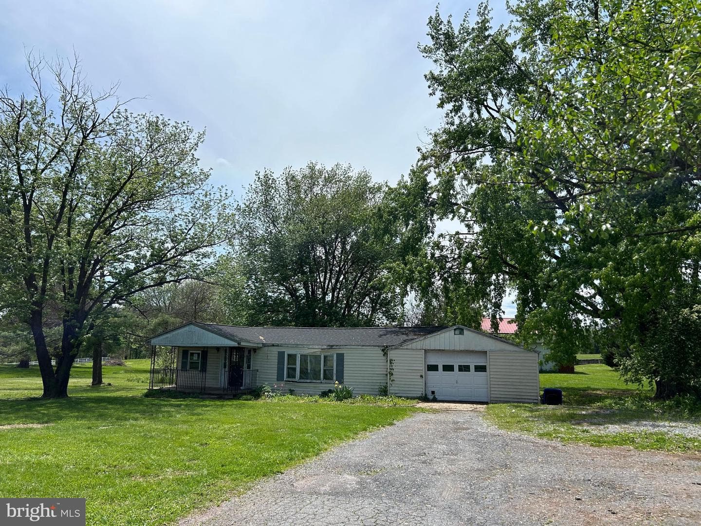 12632 Creagerstown Road photo 18