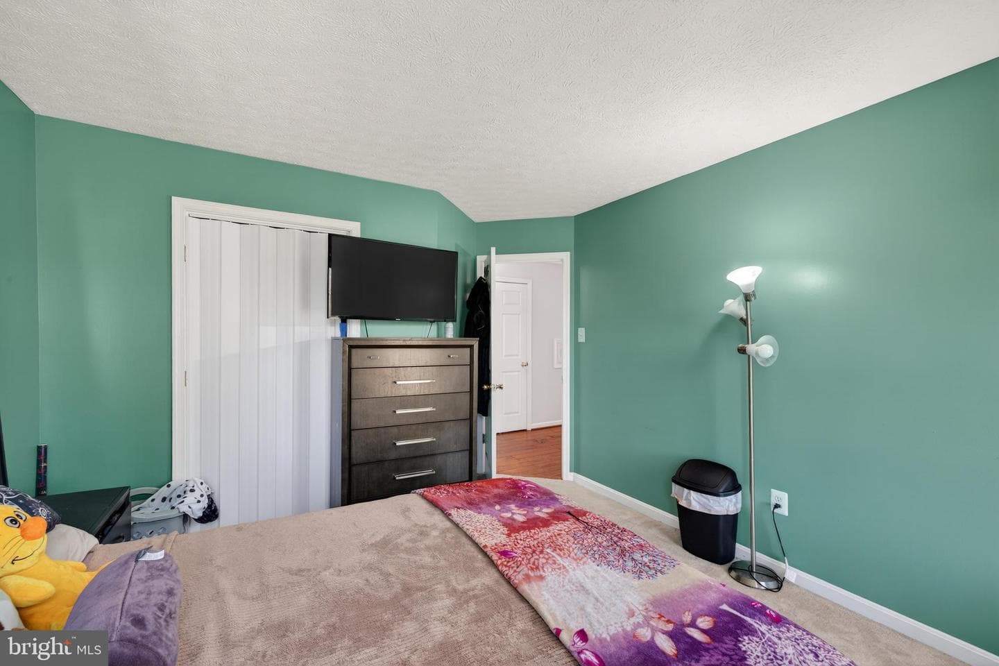 611 Hunting Ridge Drive photo 32