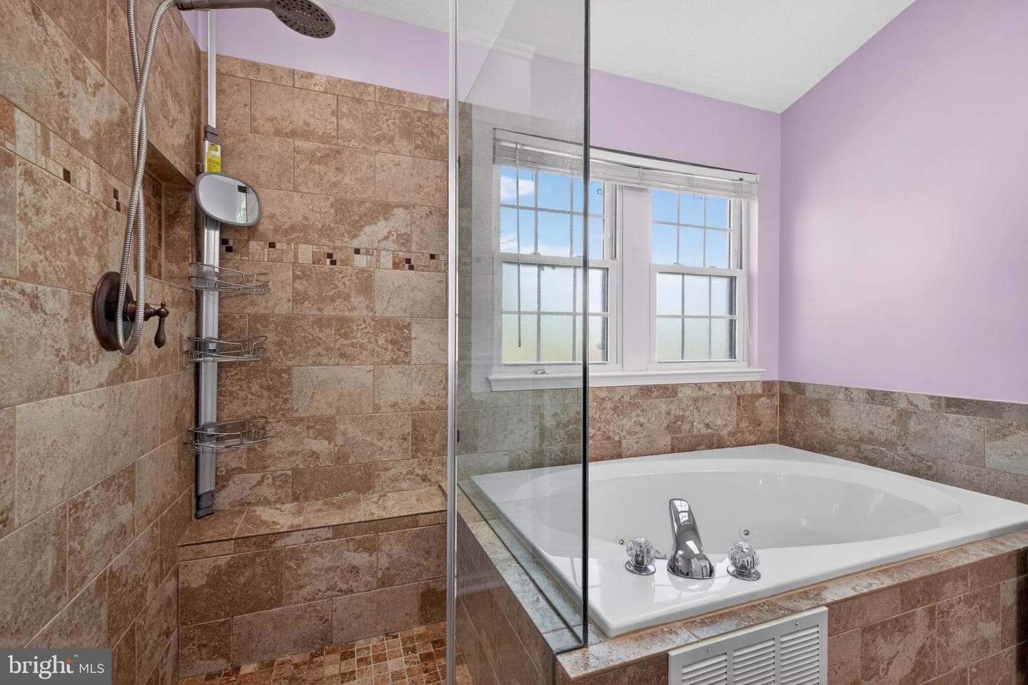 611 Hunting Ridge Drive photo 39