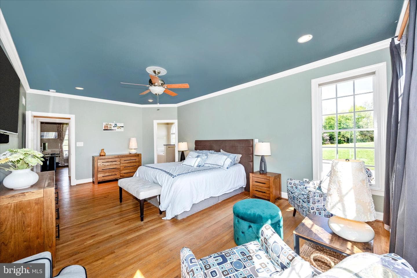 14746 New Windsor Road photo 23