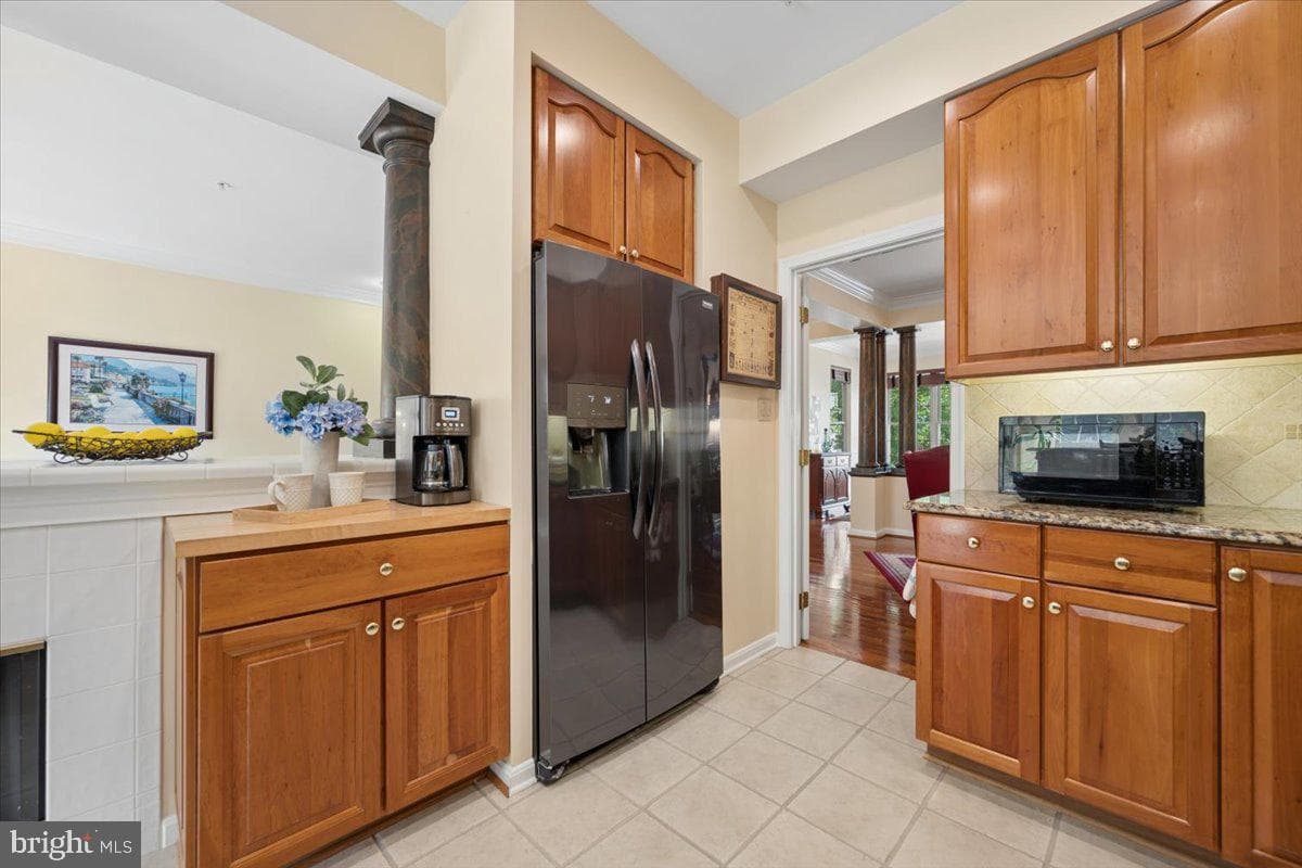 2231 Bear Den Road photo 32