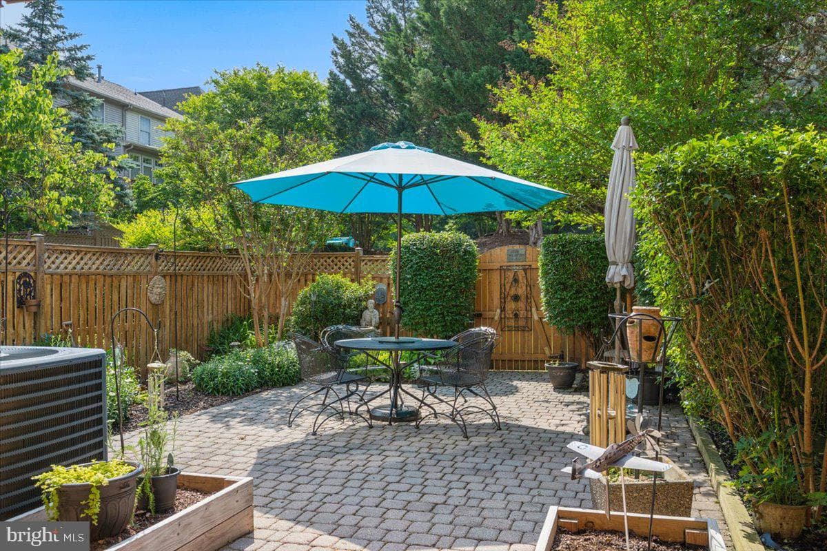 2231 Bear Den Road photo 64