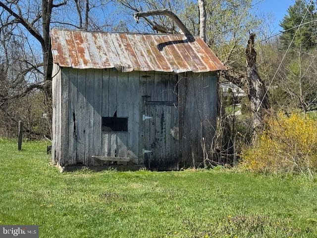 9440 Hollow Road photo 3