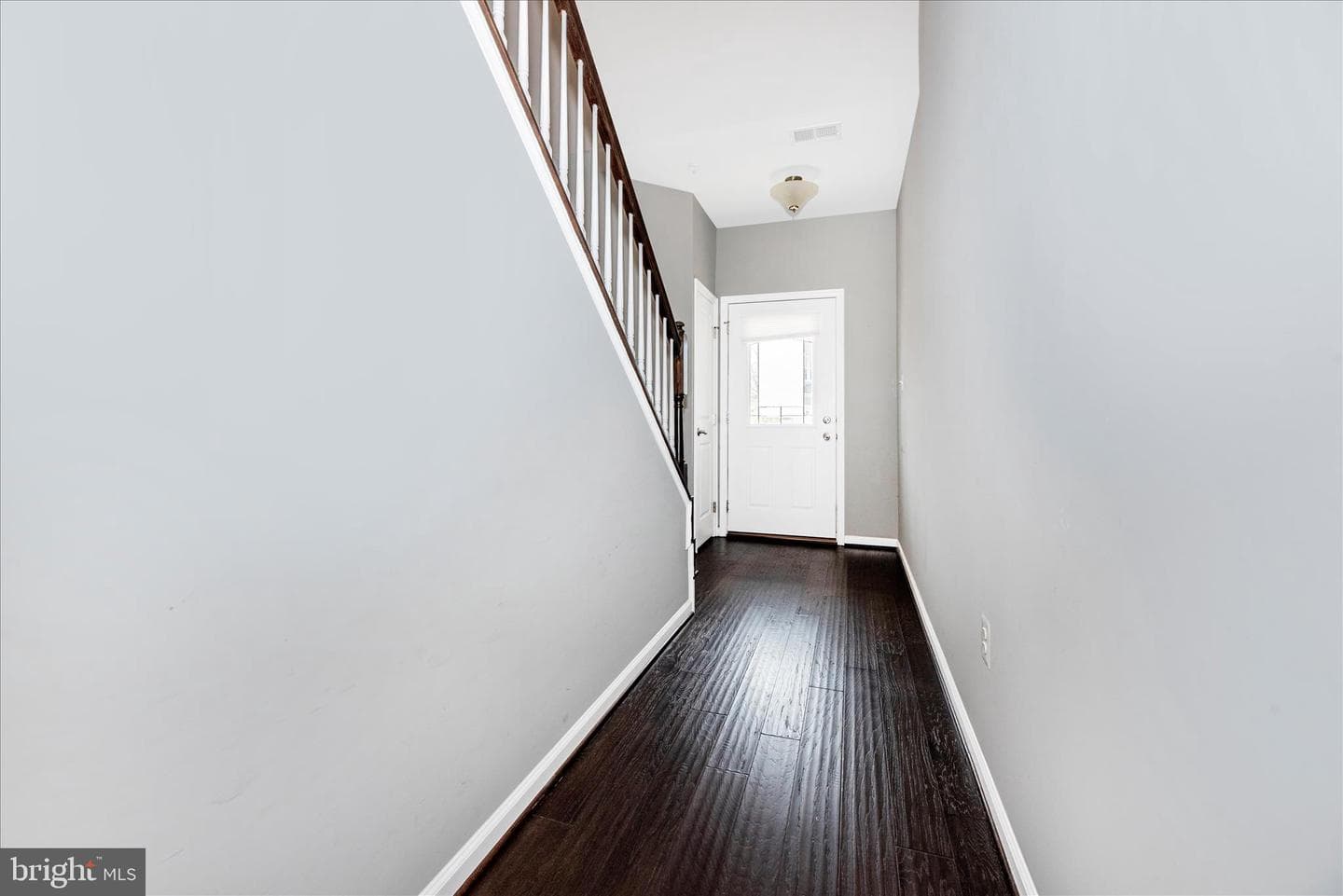 1276 Drydock Street photo 3