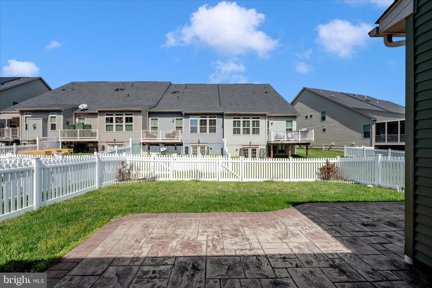 1276 Drydock Street photo 47